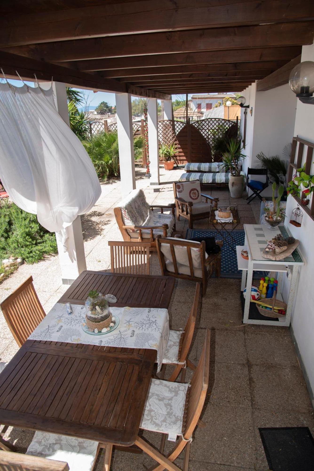 Villa By The Beach Sant'Andrea  Extérieur photo